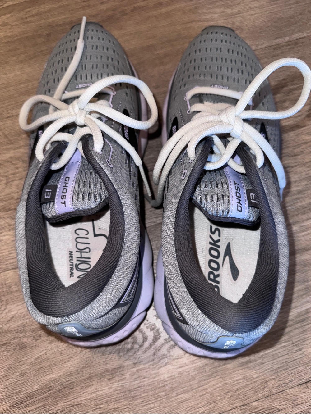 Brooks Ghost 13 Gray Sneakers in Size 7.5 - Picture 6 of 8